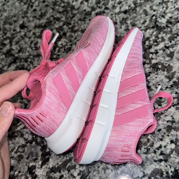 Adidas Sneakers toddler size 9 - Picture 5 of 7